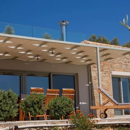 Aeraki -private Sea Access In Bay Villa