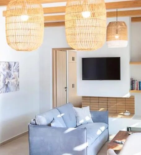 Aeraki -private Sea Access In Bay Villa *